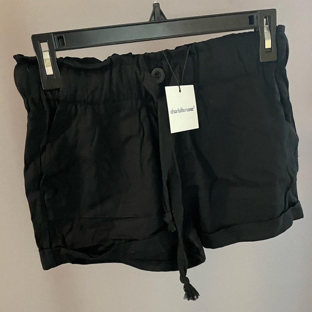 Charlotte Russe shorts size: S -NWT